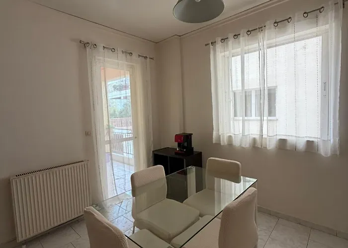 Δυάρι Στα Jumbo,Αβ Apartment Patras